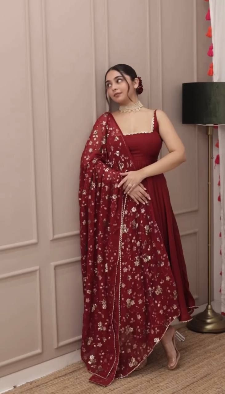 Stylish Party Wear Gown Set – Designer Look with Dupatta