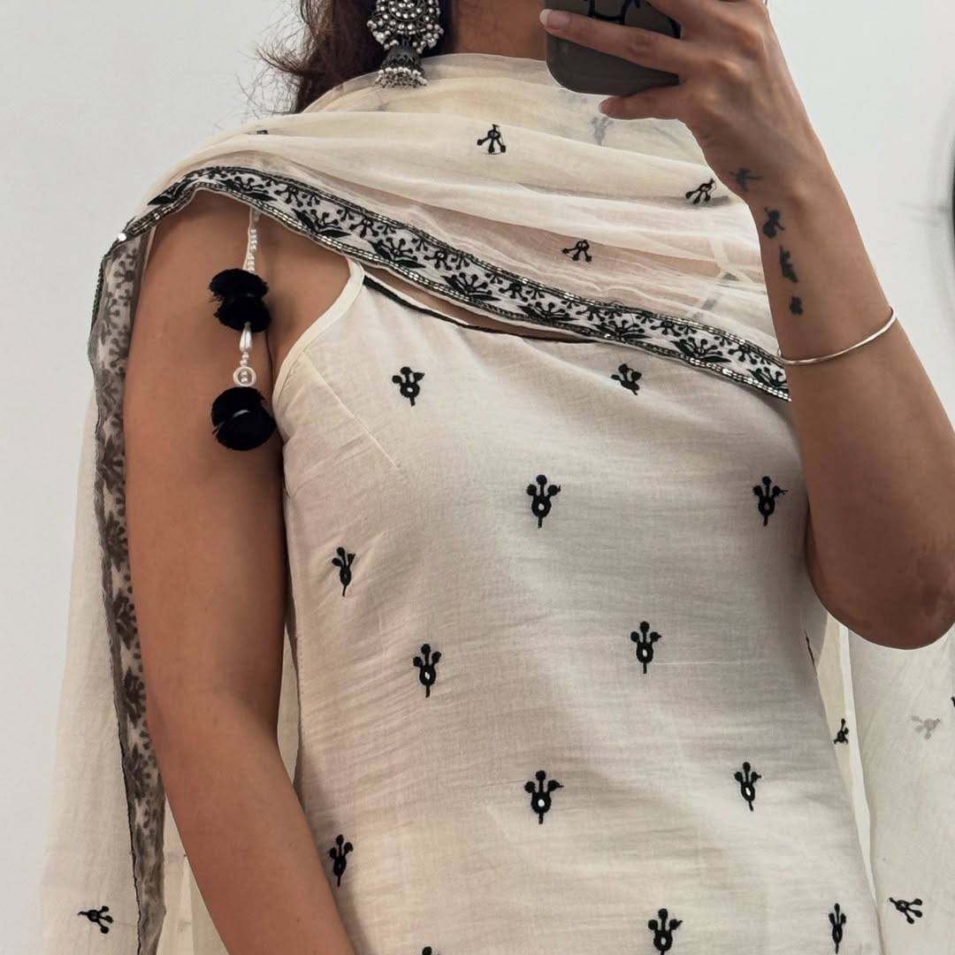 Classic Charm: Pure Maska Cotton Silk Kurti with Fancy Border Finish