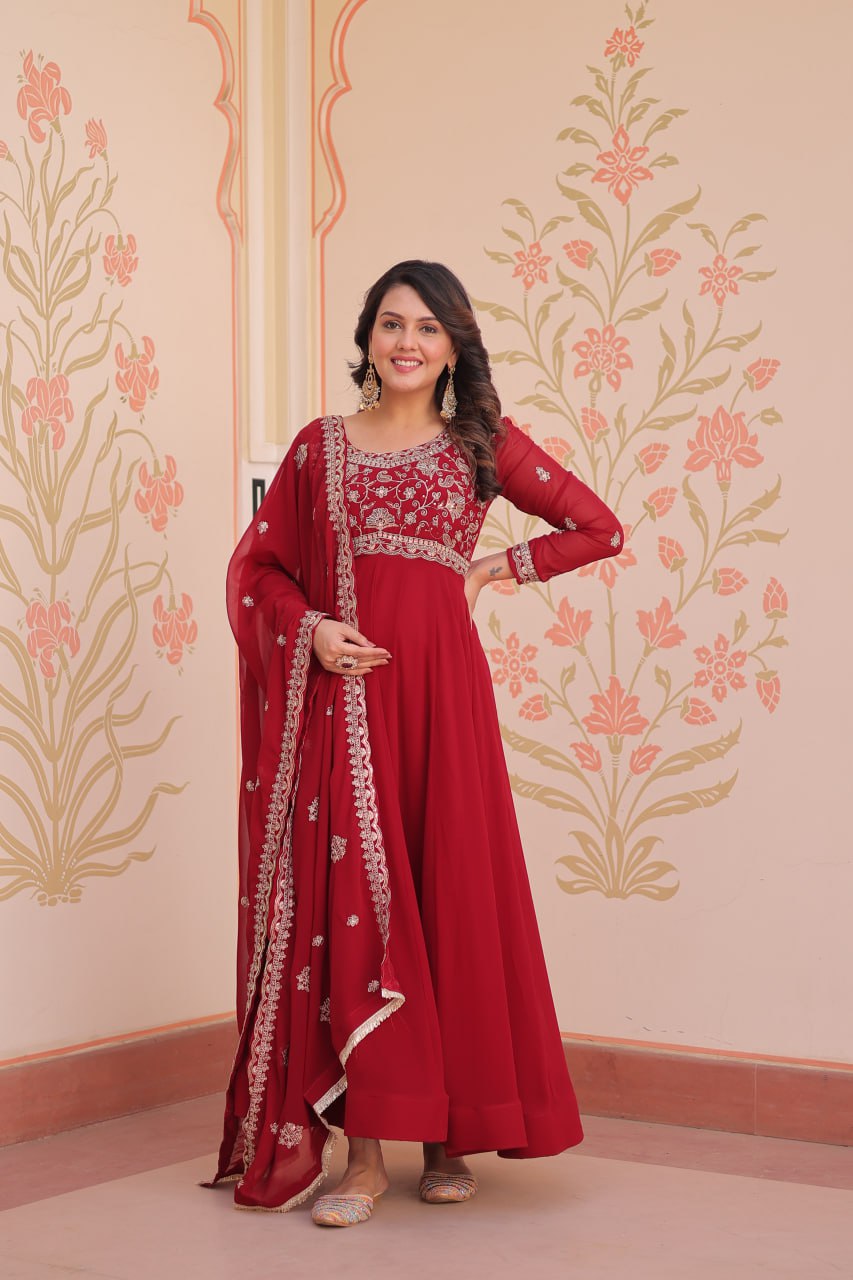 Royal Bloom – Anarkali Gown & Dupatta Set