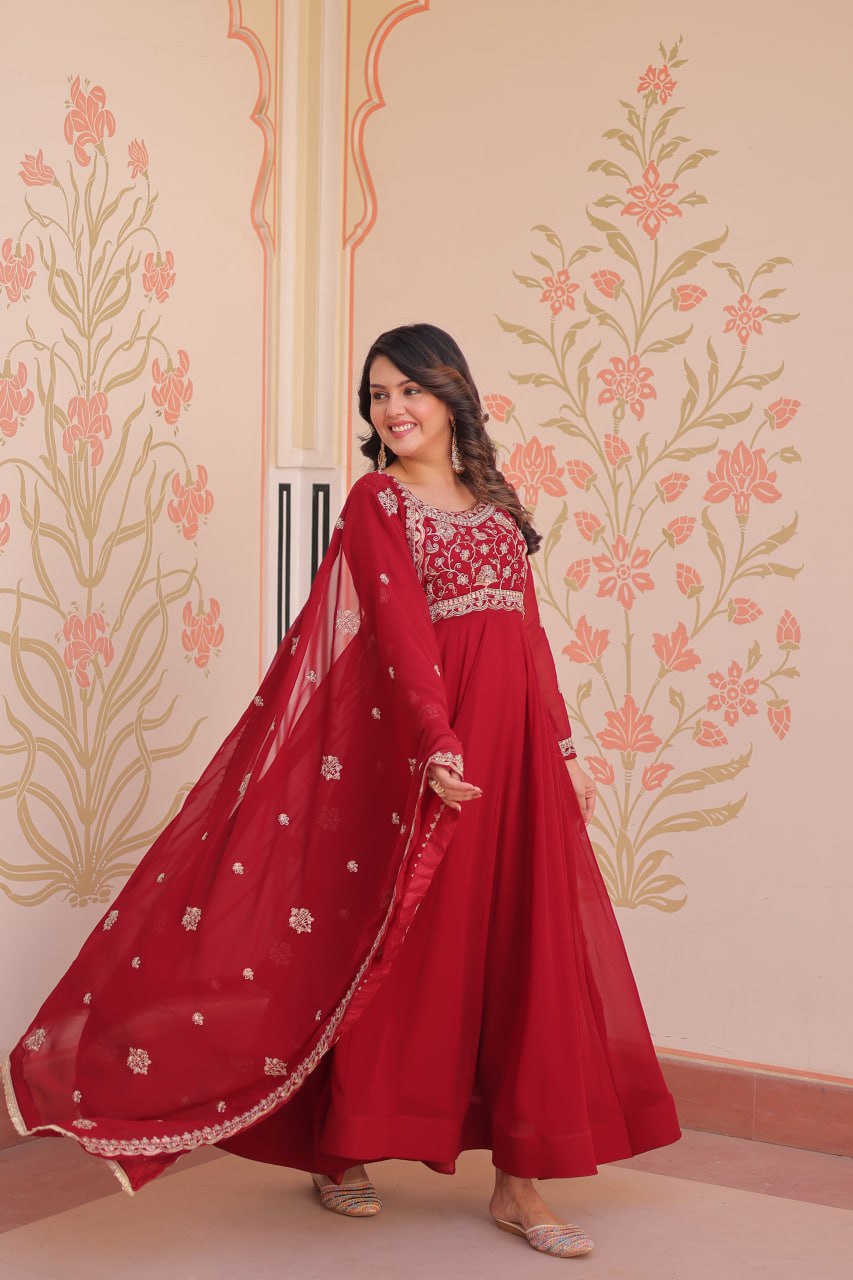 Royal Bloom – Anarkali Gown & Dupatta Set