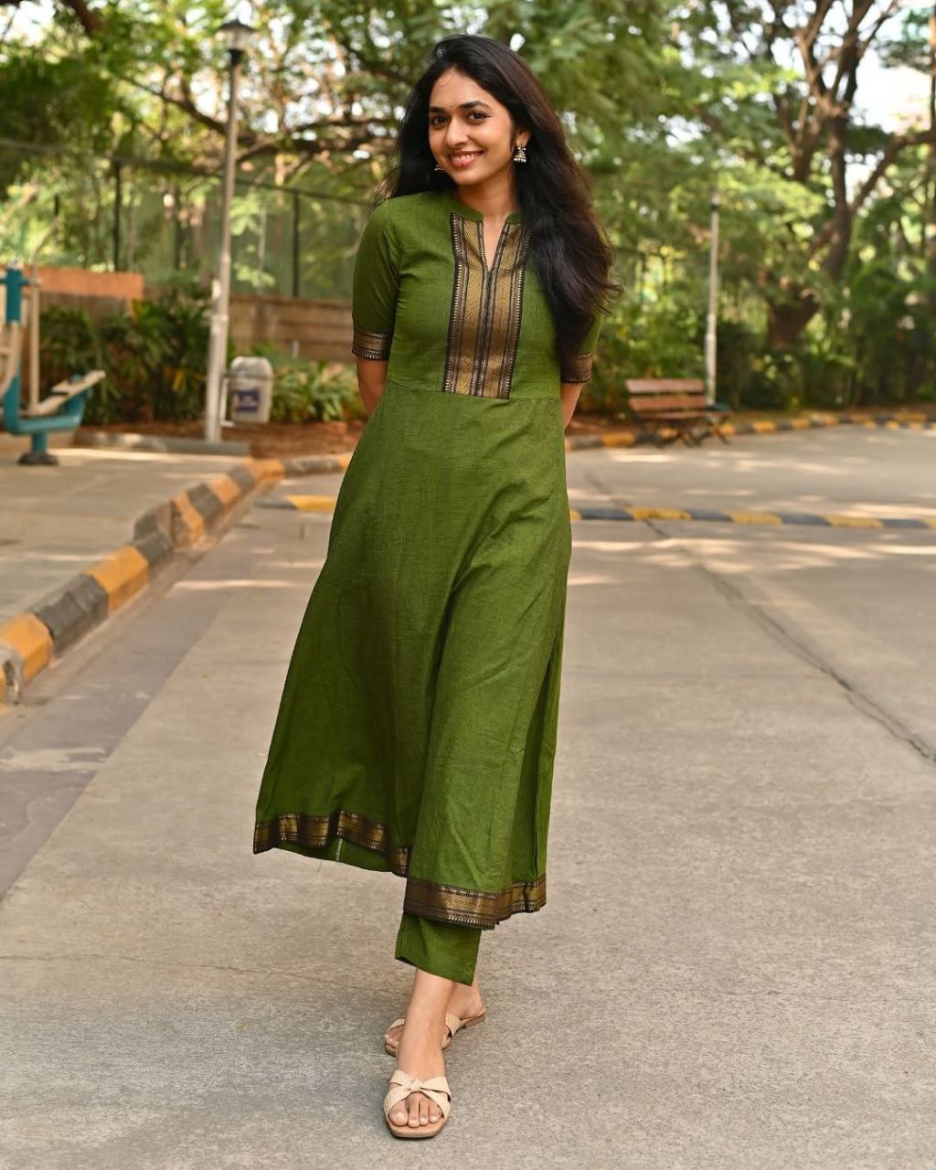 NEW ARIVELLS SHIVANGI SET