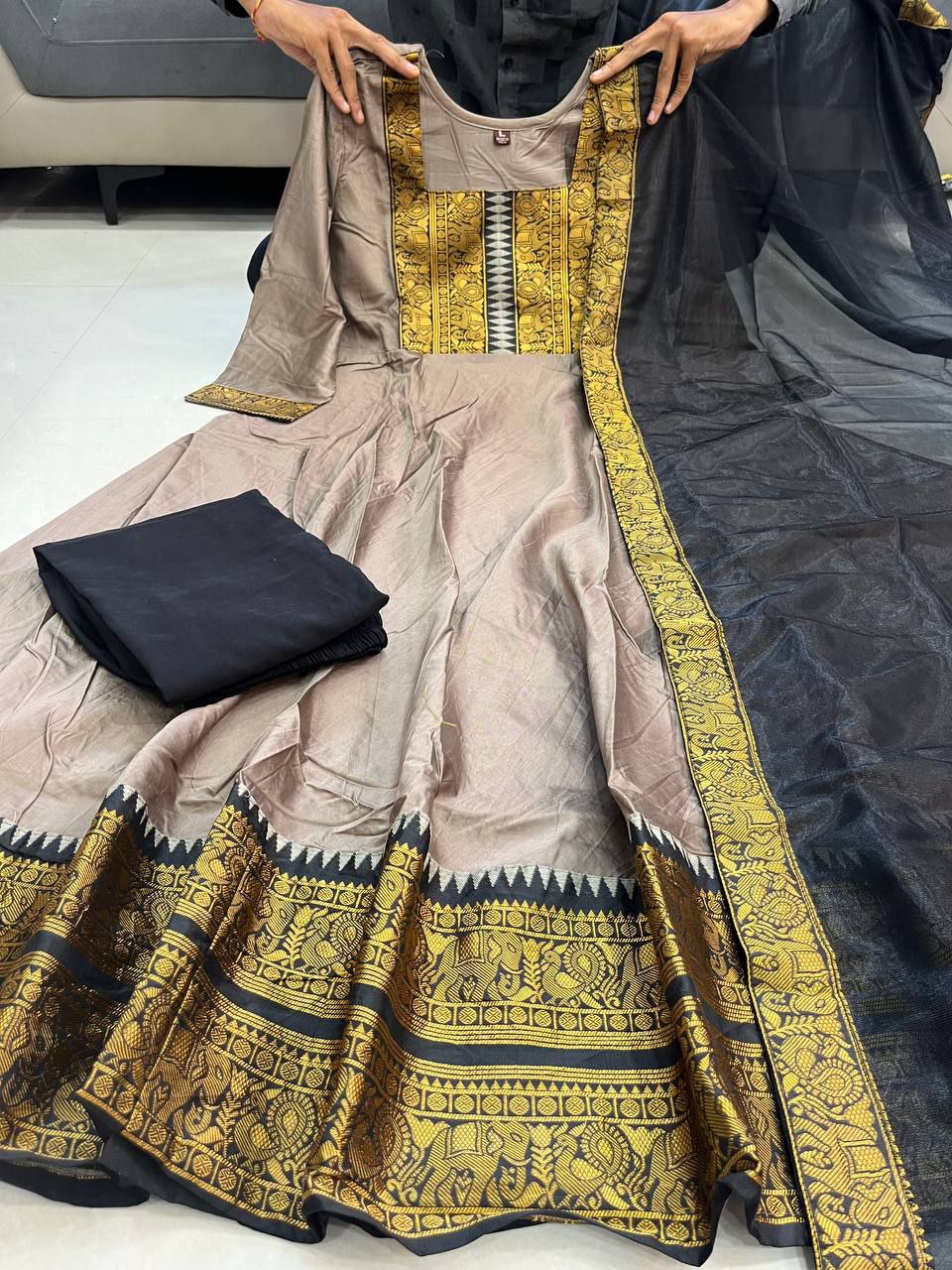 Anarkali Flared Kurti Pant Dupatta Set