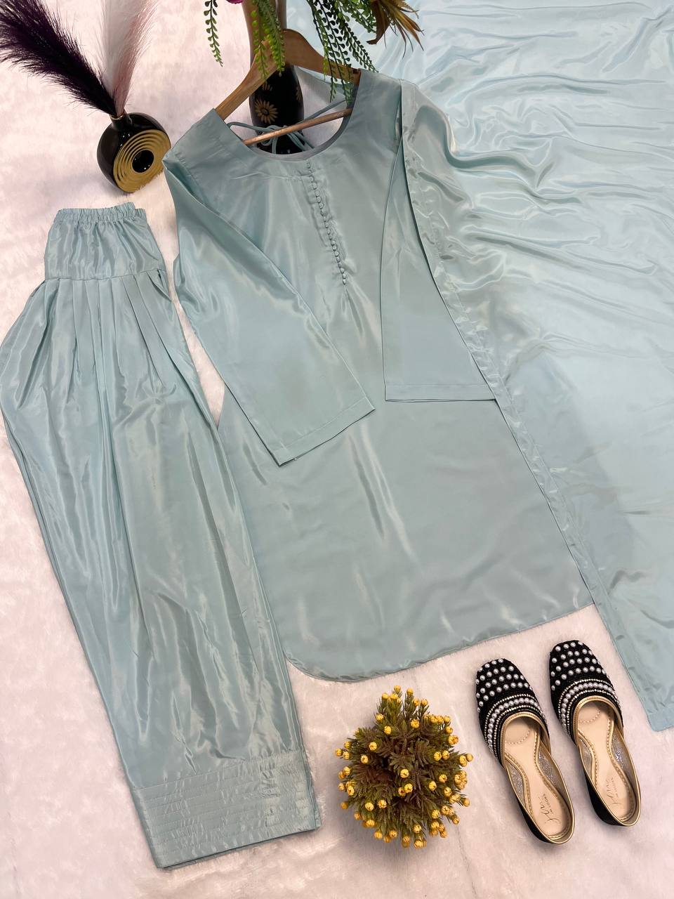 Majestic Muse: New Designer Farshi Suit Set