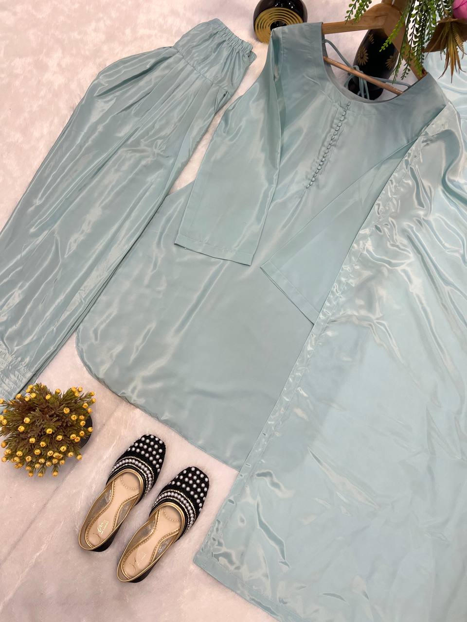 Majestic Muse: New Designer Farshi Suit Set