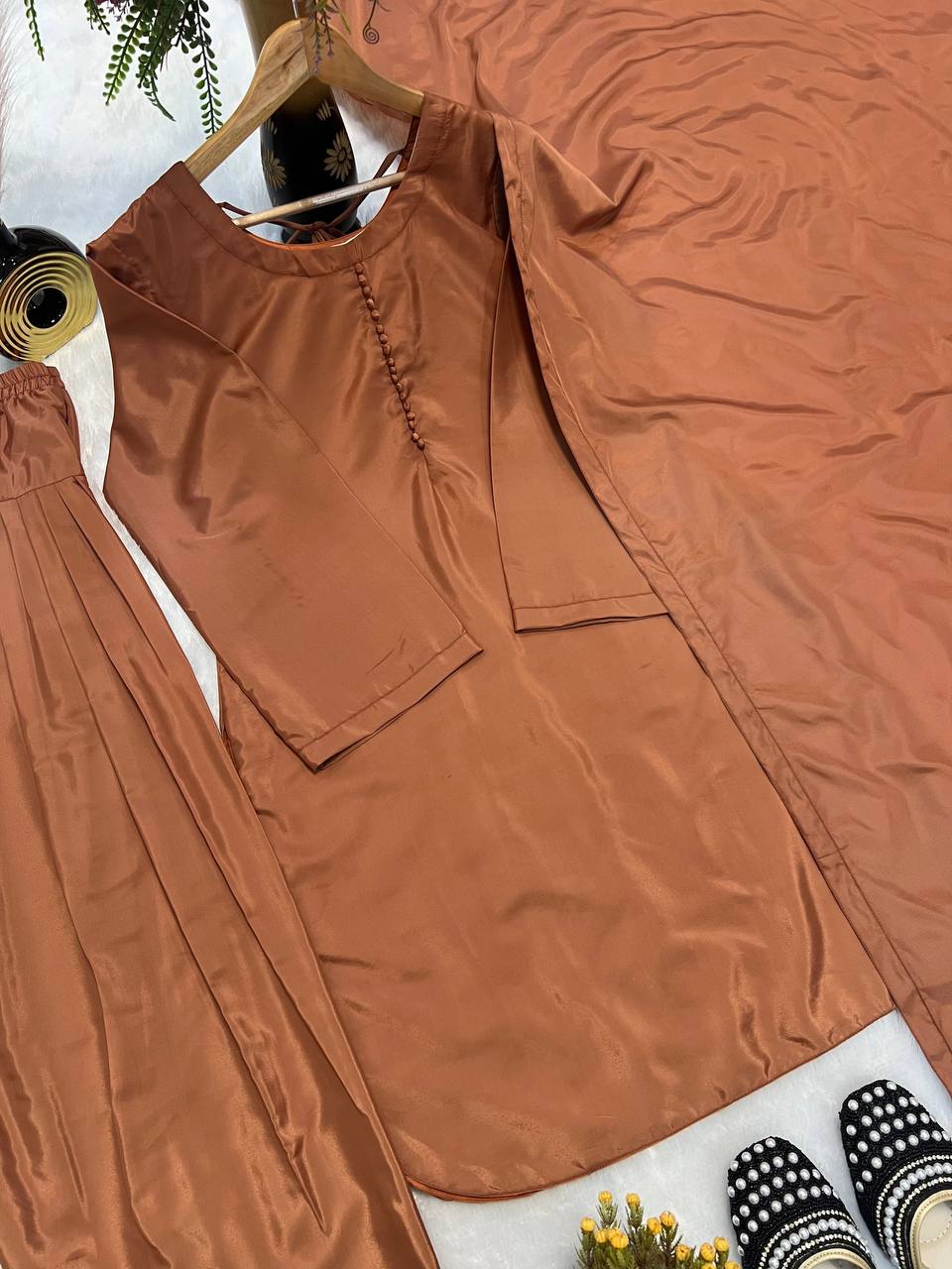 Majestic Muse: New Designer Farshi Suit Set