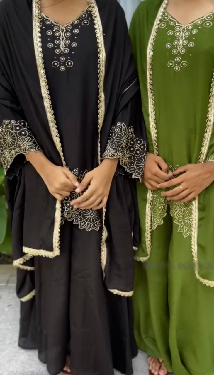 Green & black Chinnon Silk Designer Embroidery Kurta Set