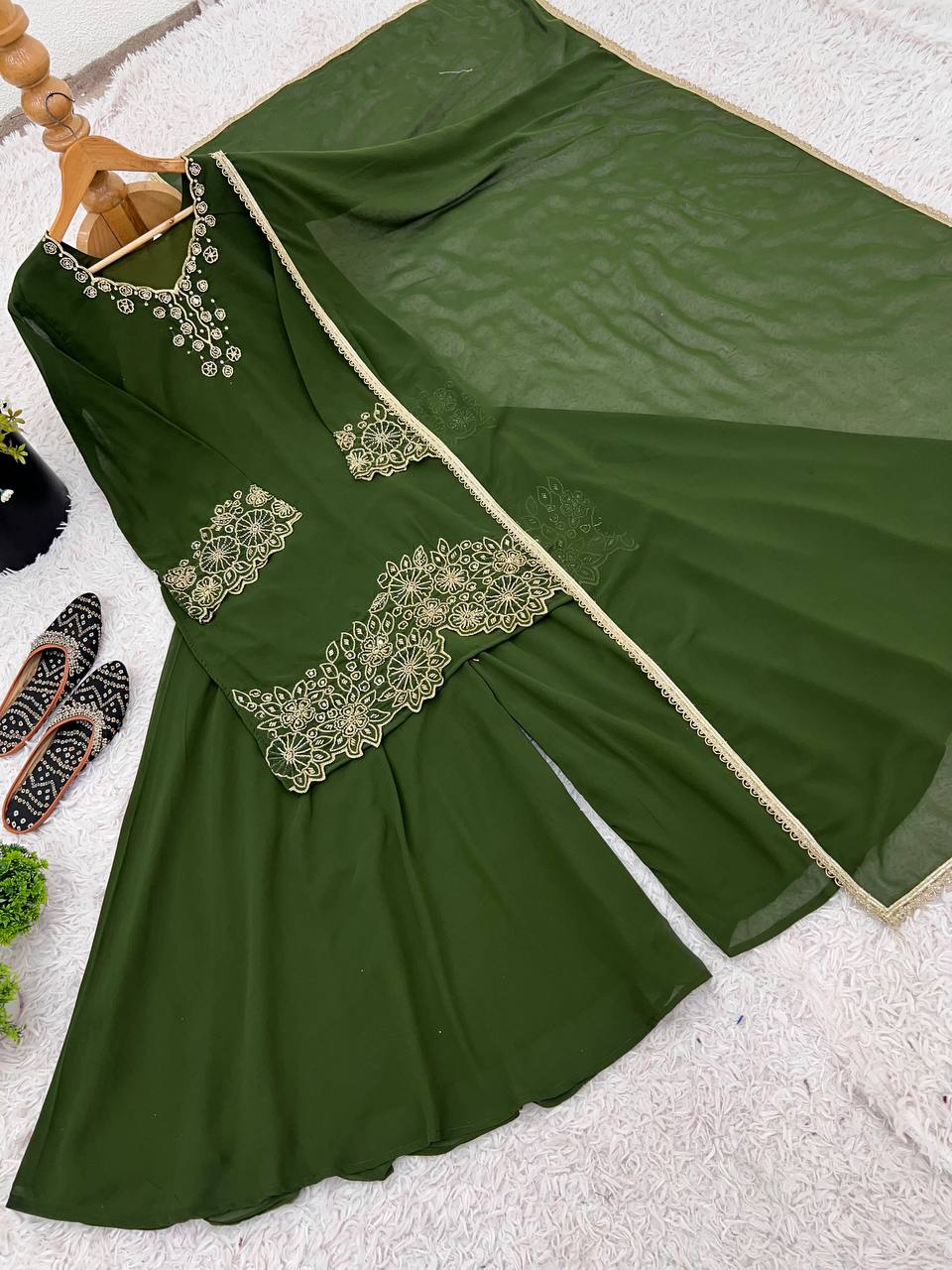 Green & black Chinnon Silk Designer Embroidery Kurta Set