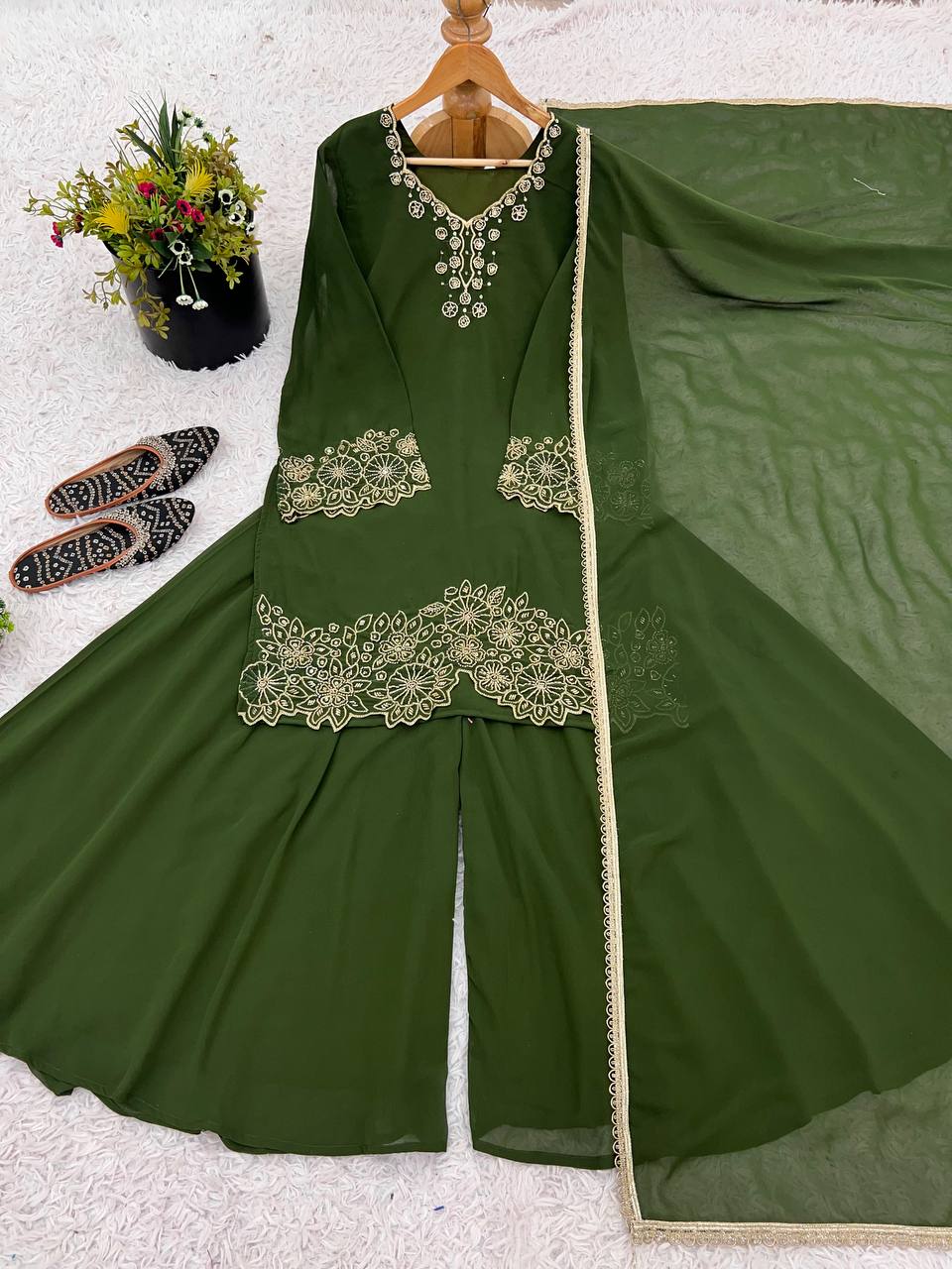 Green & black Chinnon Silk Designer Embroidery Kurta Set