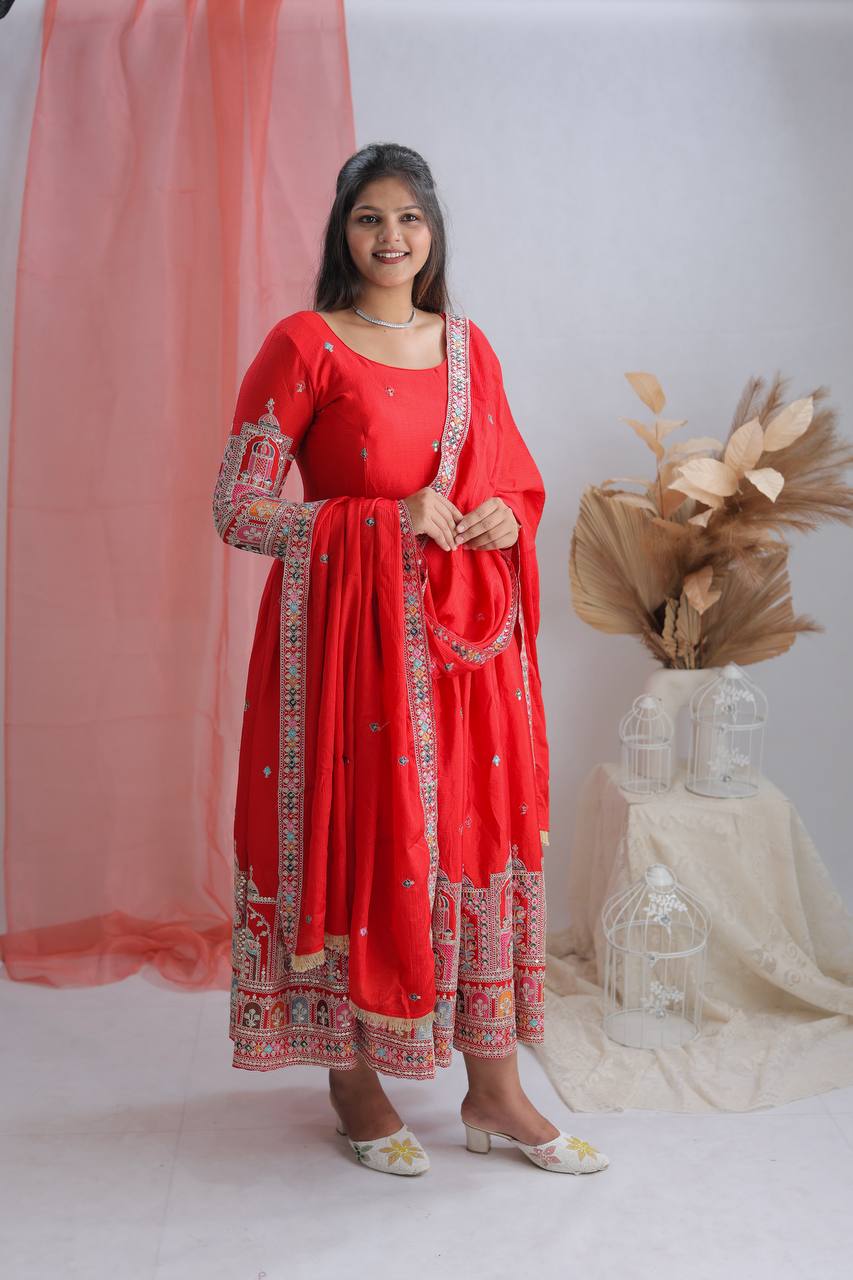 Pure Chinon Luxury Gown Set – Ready to Wear