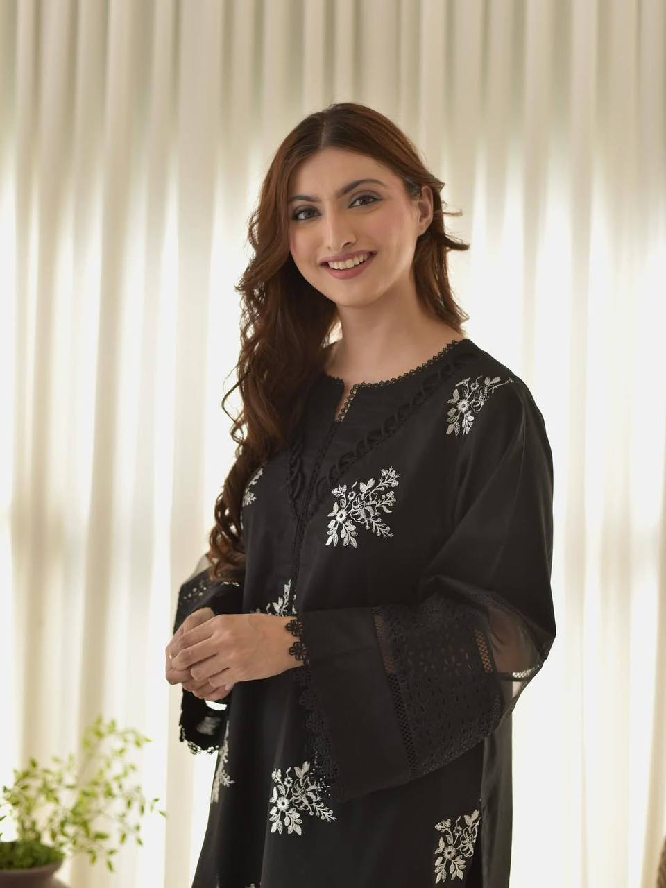 Premium Roman Silk Suit with Silver Chiffon Dupatta