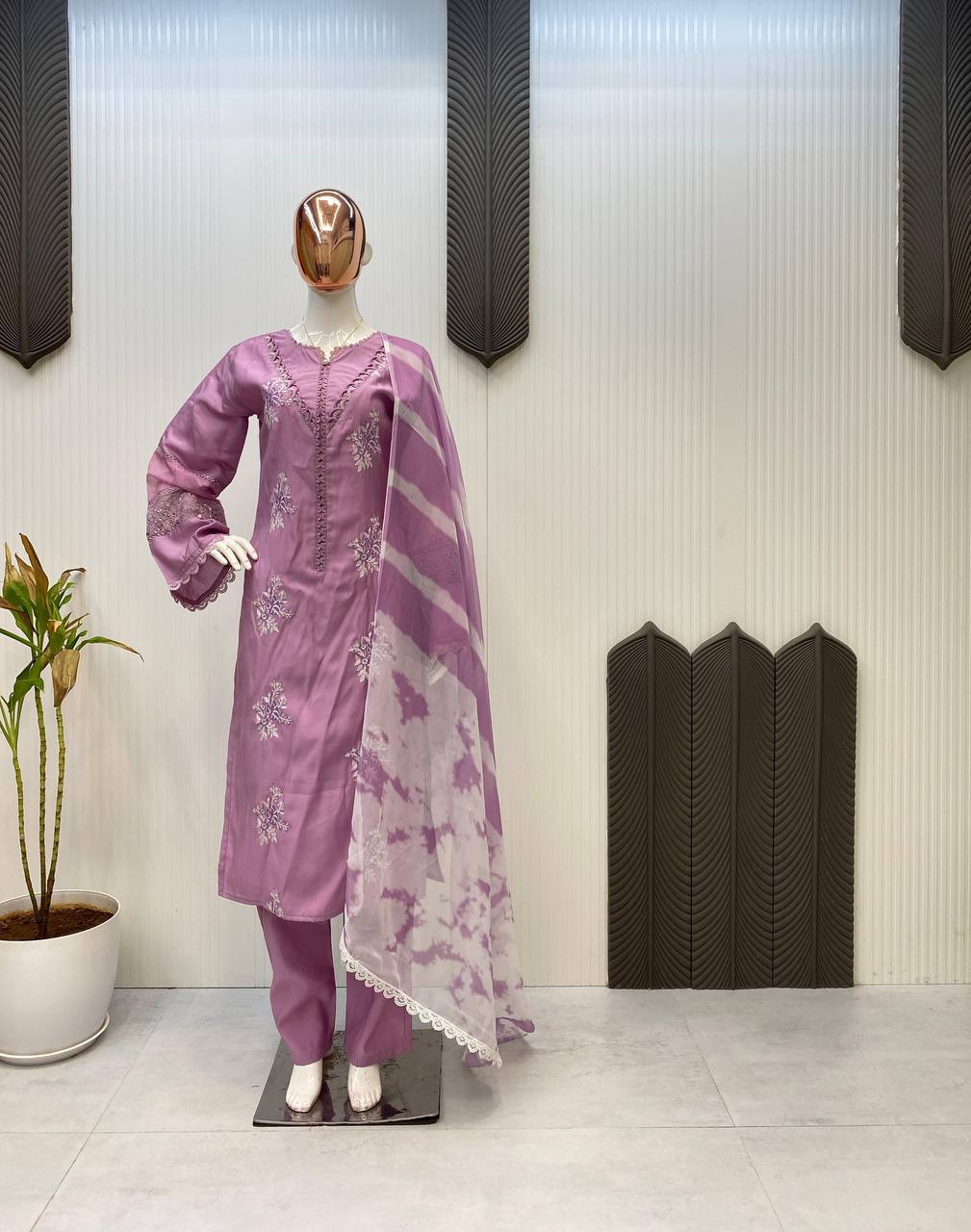 Premium Roman Silk Suit with Silver Chiffon Dupatta