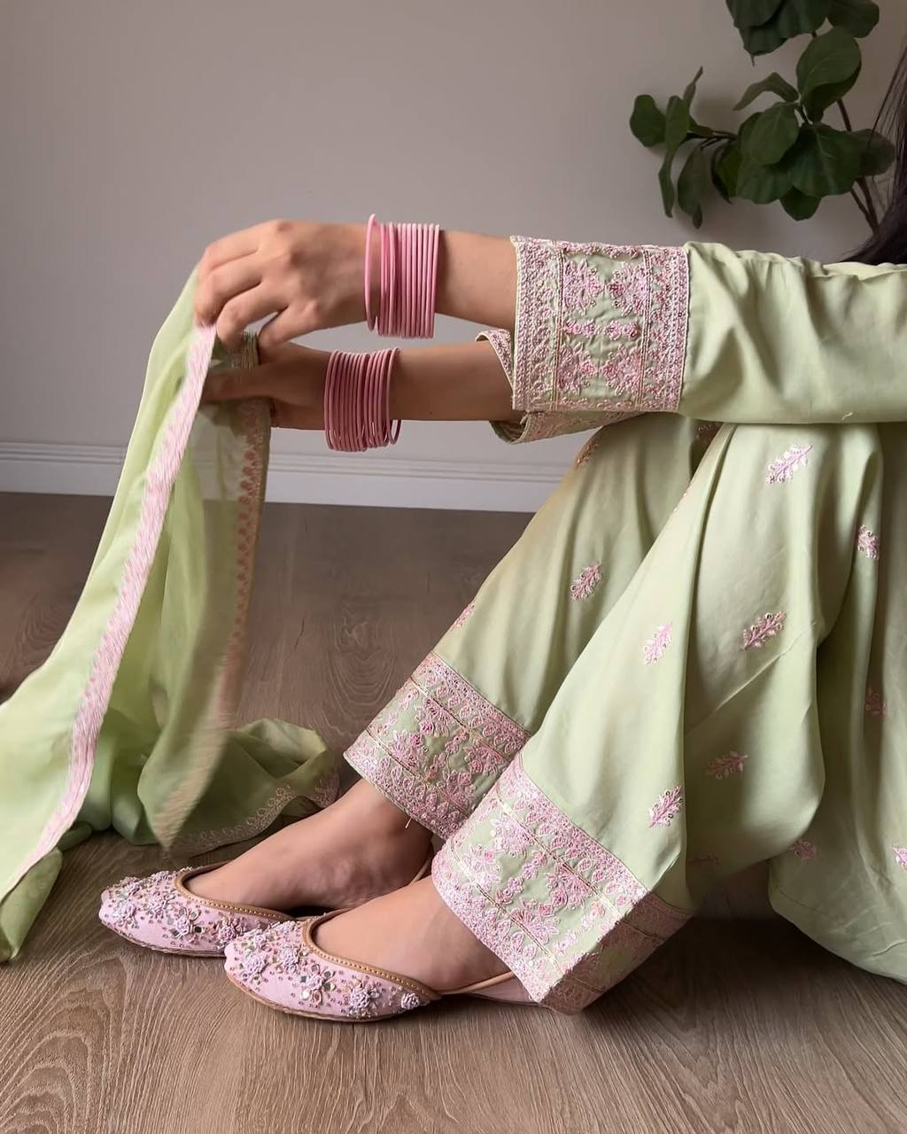 Heer Ranjha β Romantic Party Look with Designer Farshi Suit