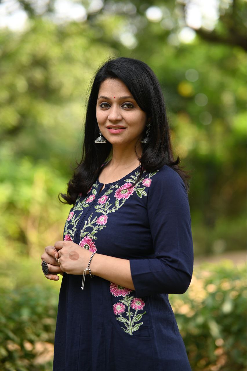 Premium Embroidered Kurti with Dual Side Pockets