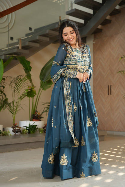 Luxury Organza Gown with Dupatta – Ready-to-Wear Collection