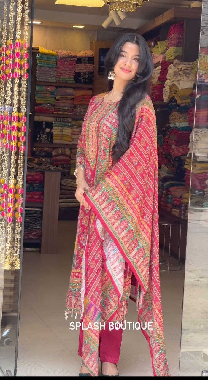 Elegant Neck Mirror with Traditional Hand Embellishment