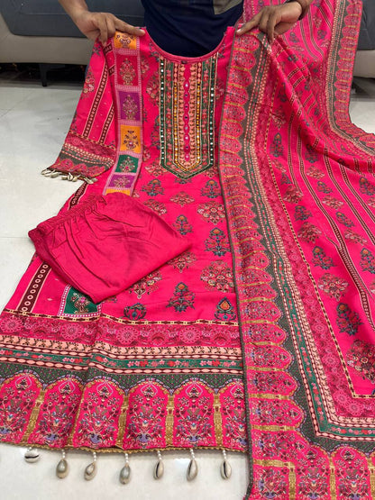 Elegant Neck Mirror with Traditional Hand Embellishment