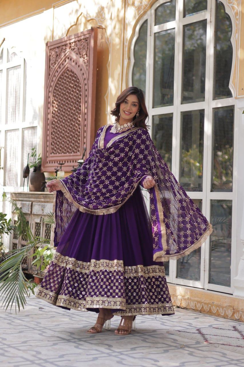 Georgette Purple Color Embroidered Anarkali Kurti with Dupatta