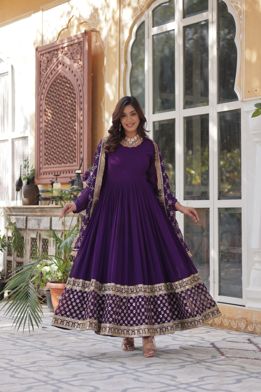 Georgette Purple Color Embroidered Anarkali Kurti with Dupatta