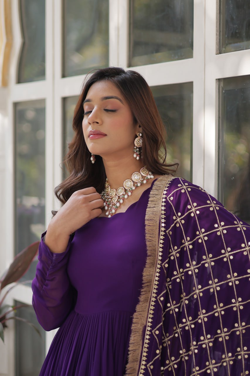 Georgette Purple Color Embroidered Anarkali Kurti with Dupatta
