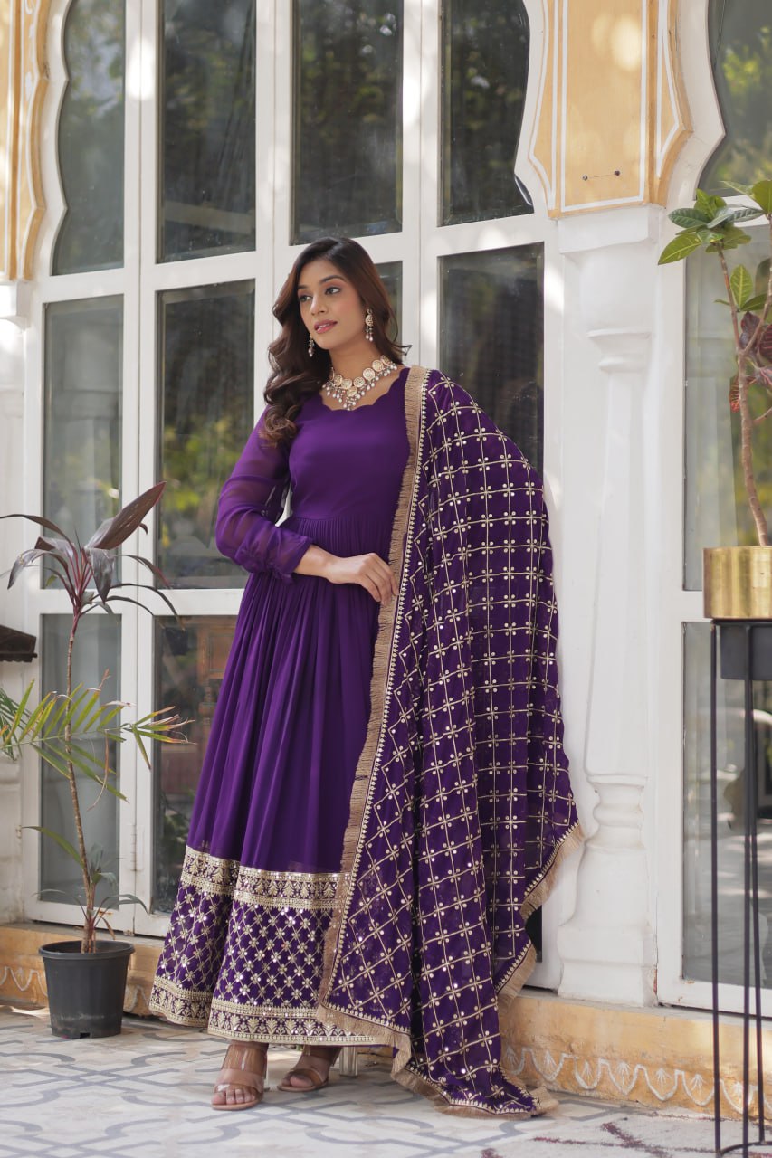 Georgette Purple Color Embroidered Anarkali Kurti with Dupatta