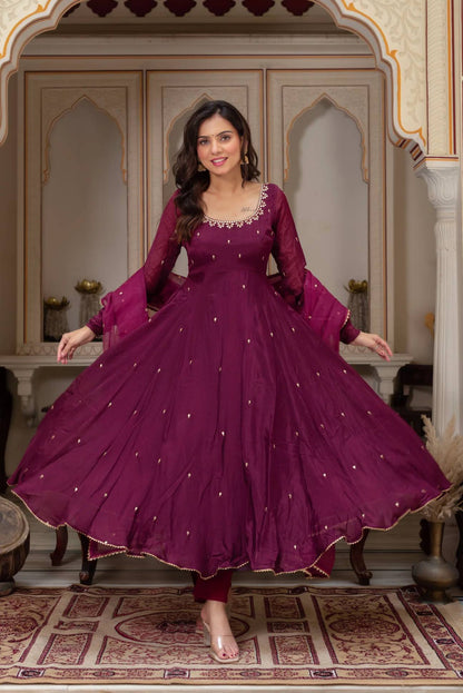 Threaded Grace – Embroidered Fox Georgette Flair Gown