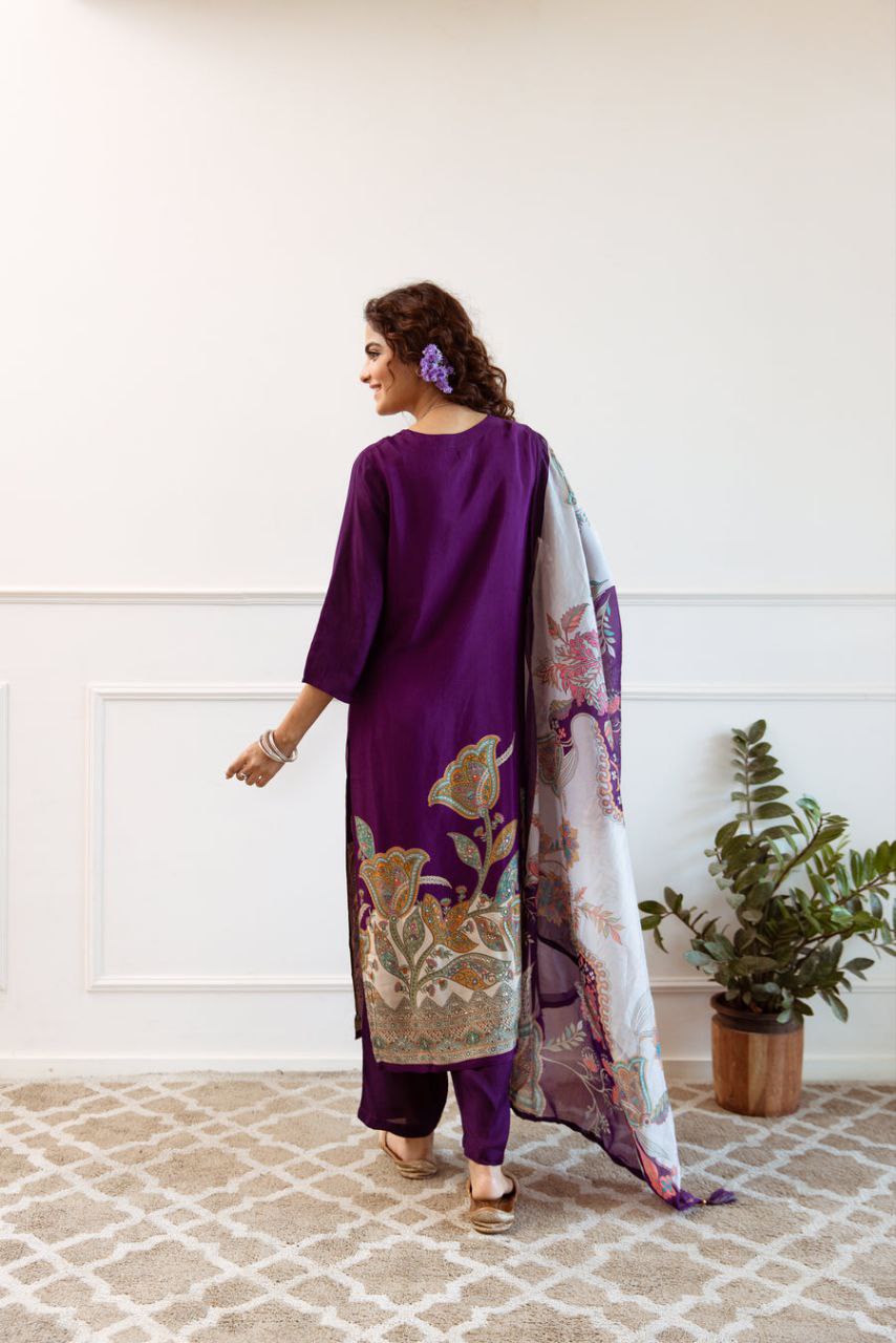 Luxury Floral Suit Set – Timeless Elegance