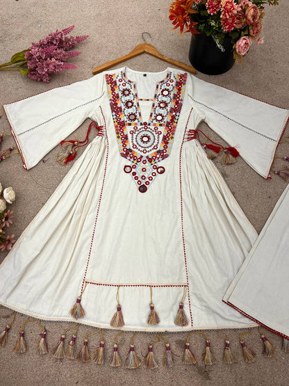 Premium Readywear Kurti Set – Fully Stitched with Luxe Finish