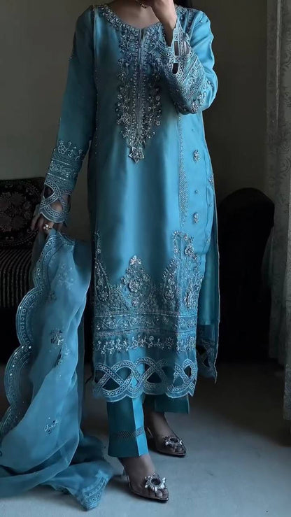 Luxury Craftsmanship: Georgette Designer Suit with Dupatta & Embroidery