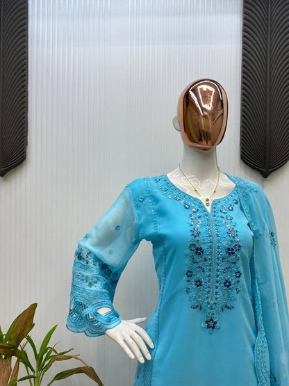 Luxury Craftsmanship: Georgette Designer Suit with Dupatta & Embroidery
