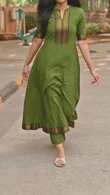 NEW ARIVELLS SHIVANGI SET